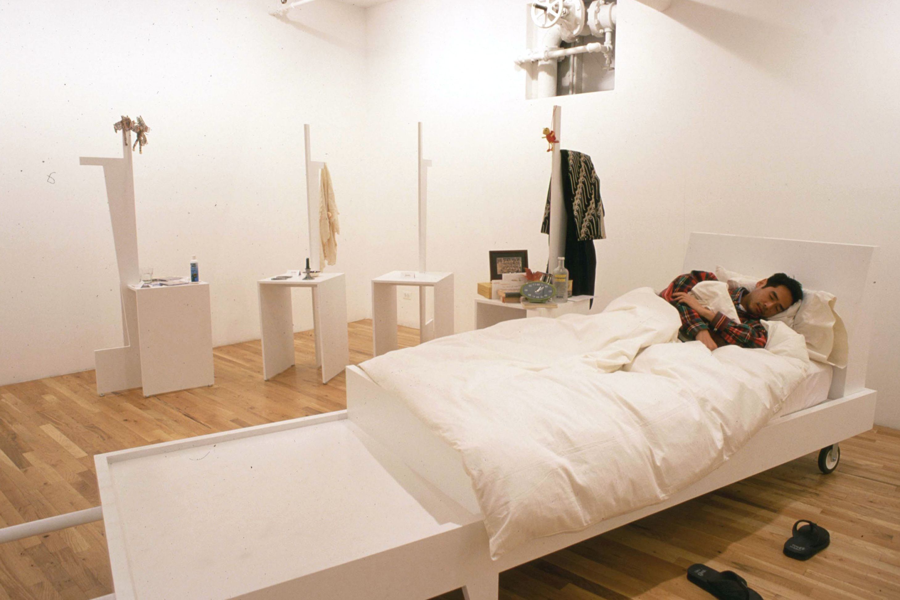 The Sleeping Project by Lee Mingwei - Perrotin