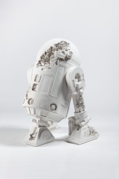 R2-D2: Quartz Crystallized Figure by Daniel ARSHAM - Perrotin