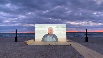 Voir la mer by Sophie CALLE - Perrotin