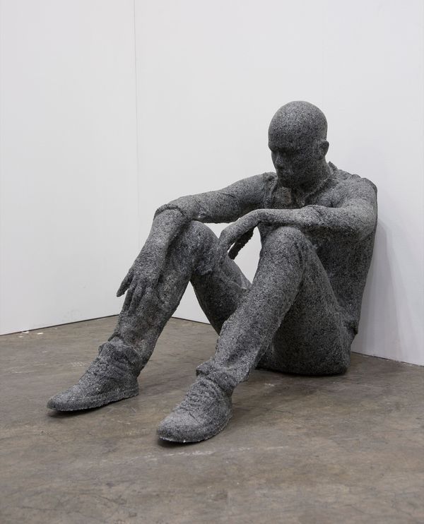 Daniel ARSHAM — Seated Figure