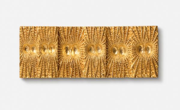 Johan CRETEN — 3 Double Sunbursts and 3 Sunbursts on the Wall