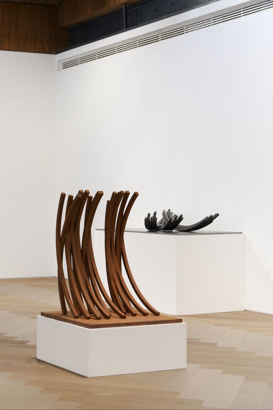 Bernar Venet - Artist - Perrotin