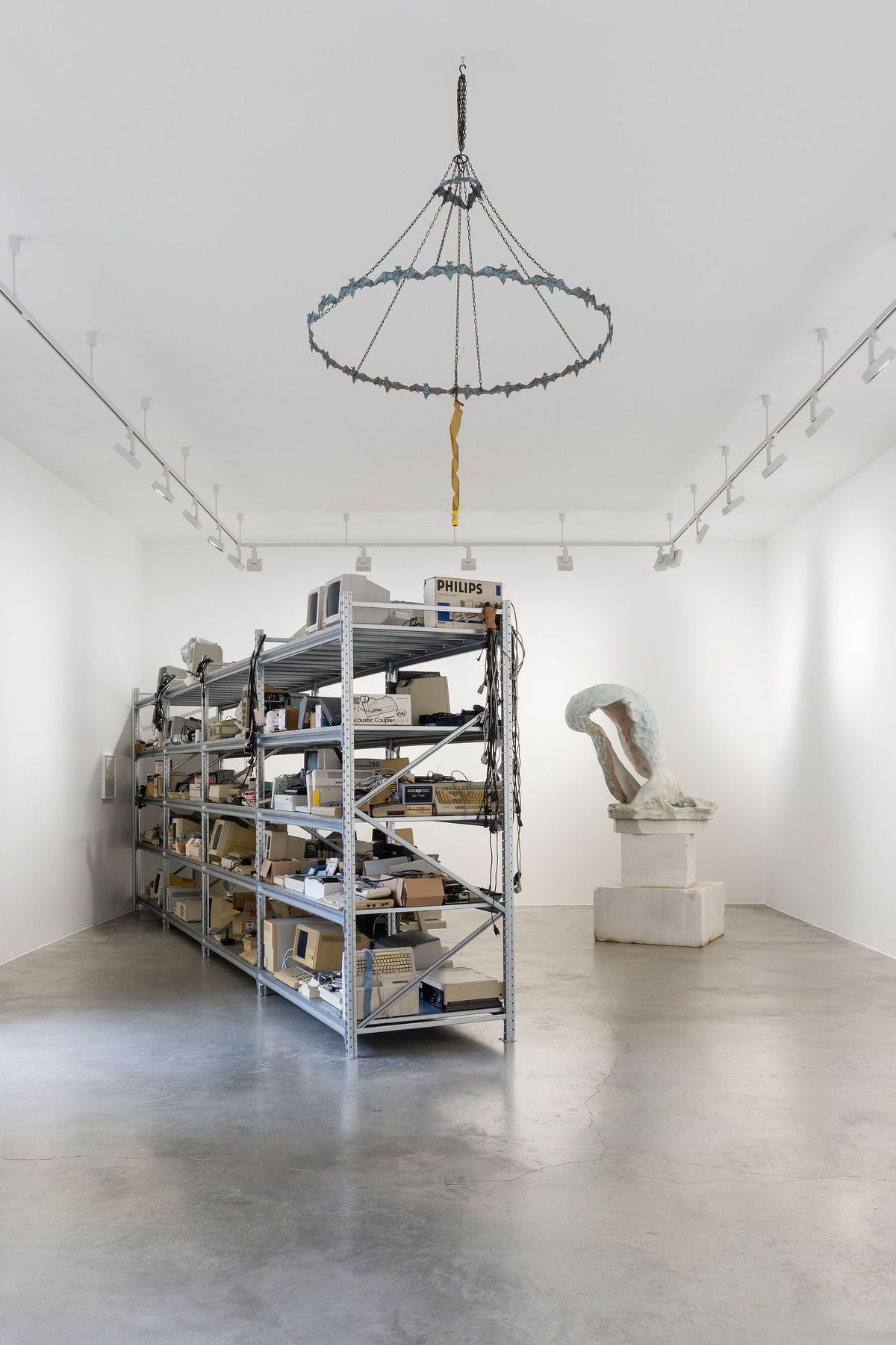 PERROTIN - art gallery