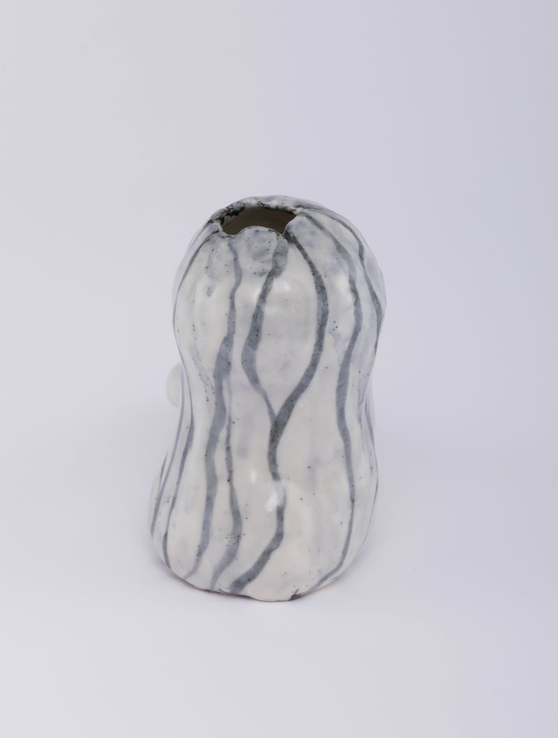 Chiho_Aoshima_Drawing a Blank_