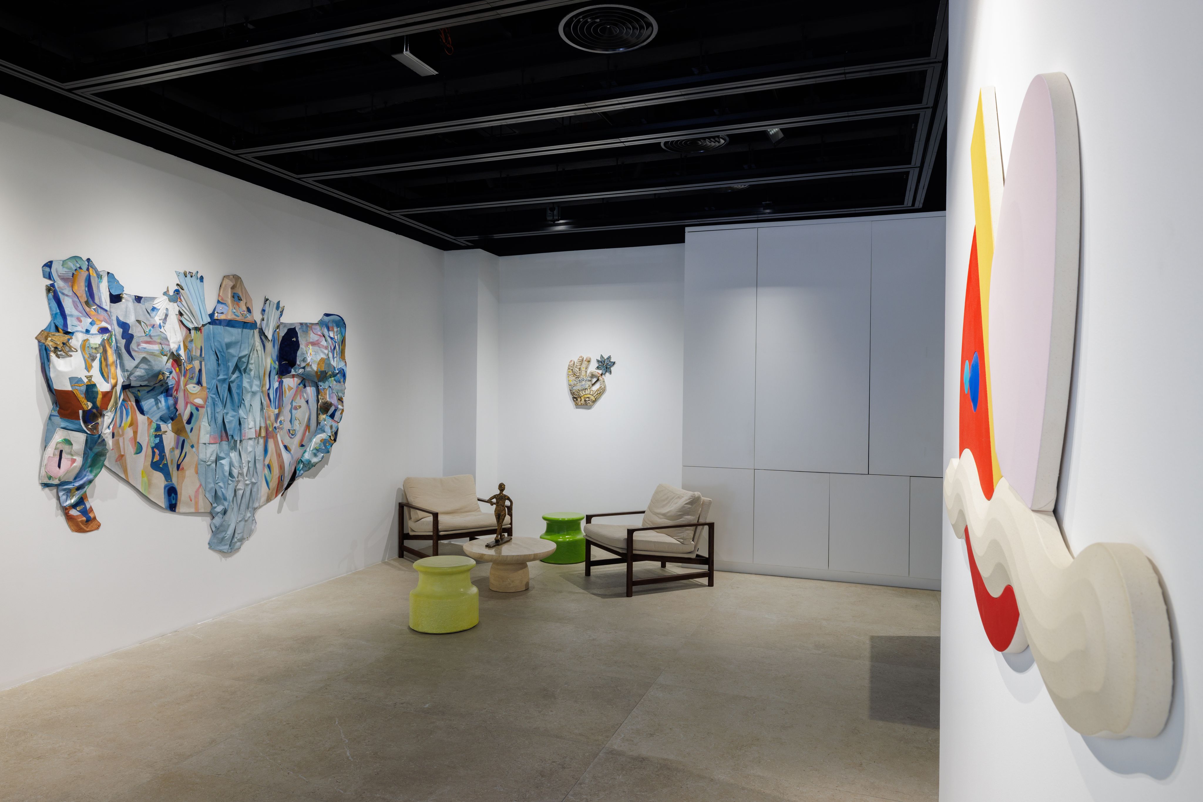 Bae_Lee_View of the group exhibition "Sound of water " Perrotin, Dubai (&Eacute;mirats arabes unis), 2025_